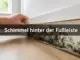 Schimmelbefall hinter der Fußleiste: So erkennst und sanierst du ihn selbst